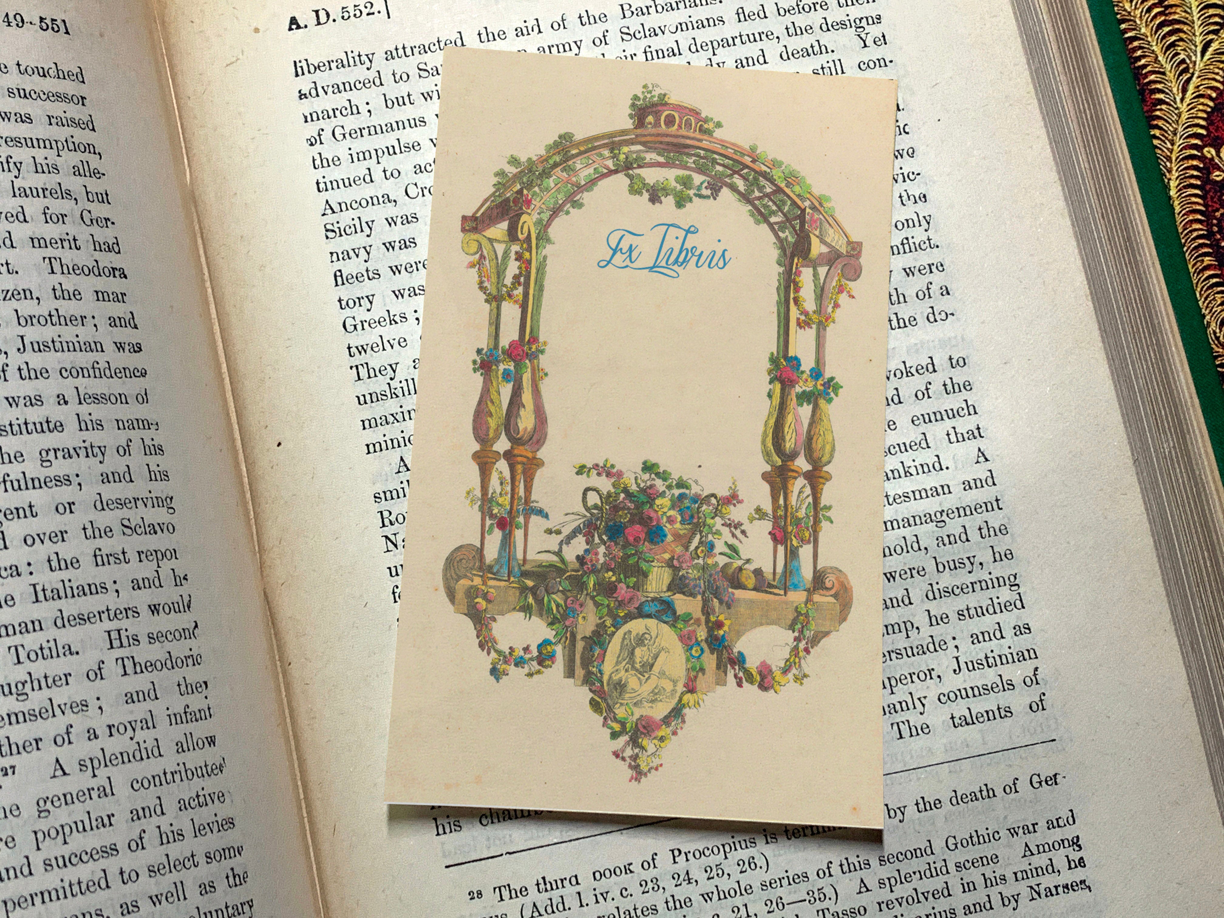 French Floral Trellis, Personalized Baroque Ex-Libris Bookplates, Crafted on Traditional Gummed Paper, 2.5in x 4in, Set of 30