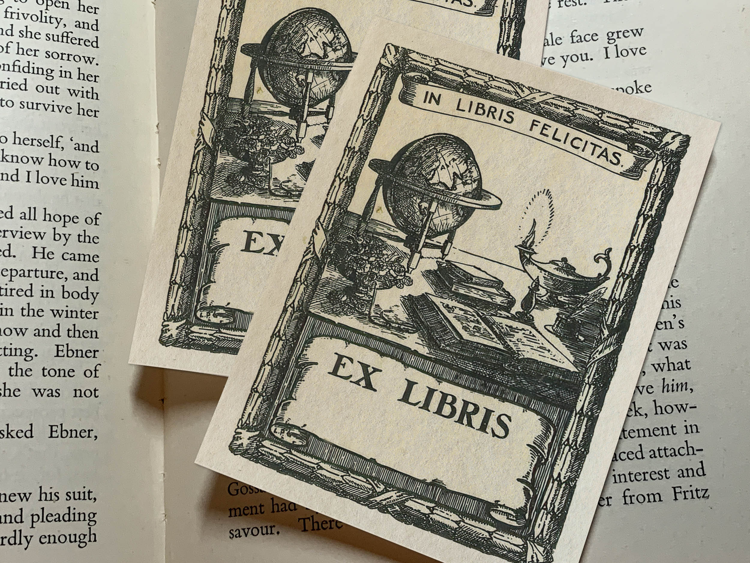 In Libris Felicitas, Personalized Ex-Libris Bookplates, Crafted on Traditional Gummed Paper, 3in x 4in, Set of 30