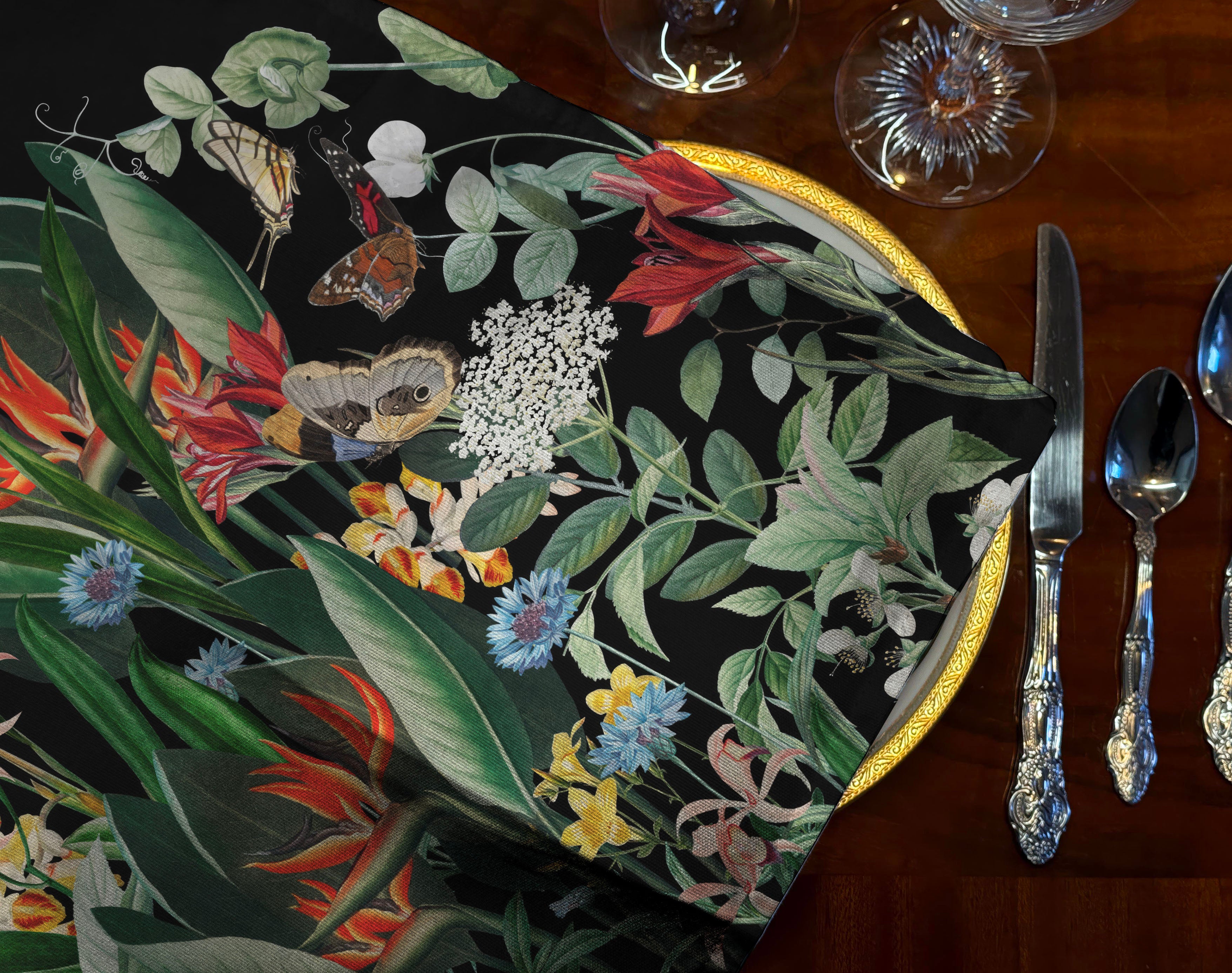 Tropical Night, Victorian Florals, Casual Dining Cloth Napkins, 4 Piece Set