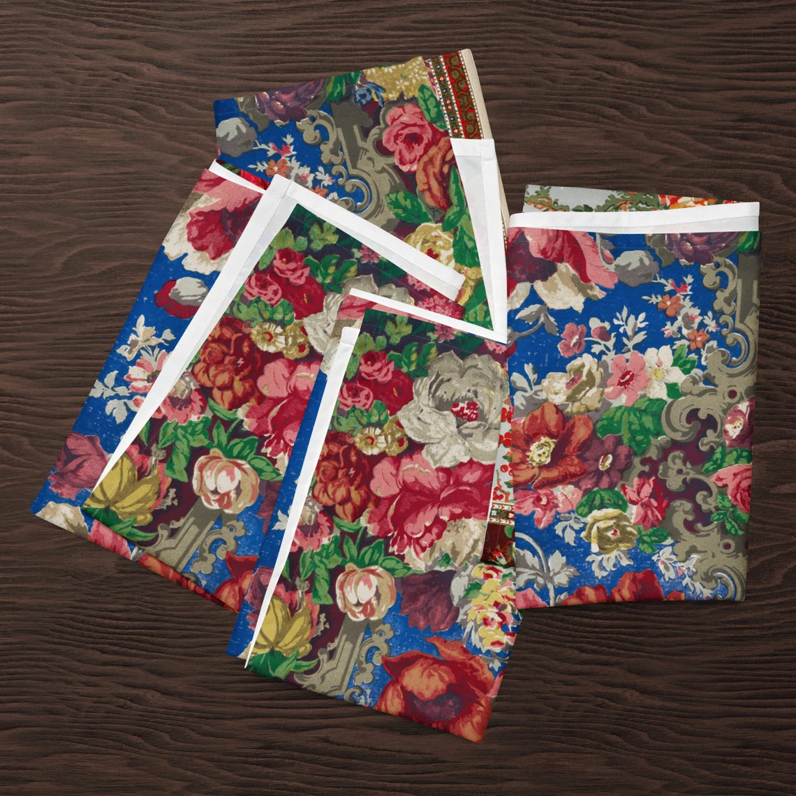 Patchwork Floral Squares Cloth Napkins, Add Mystery to Your Table, 20in x 20in (50.8 cm x 50.8 cm), Set of 4 Napkins