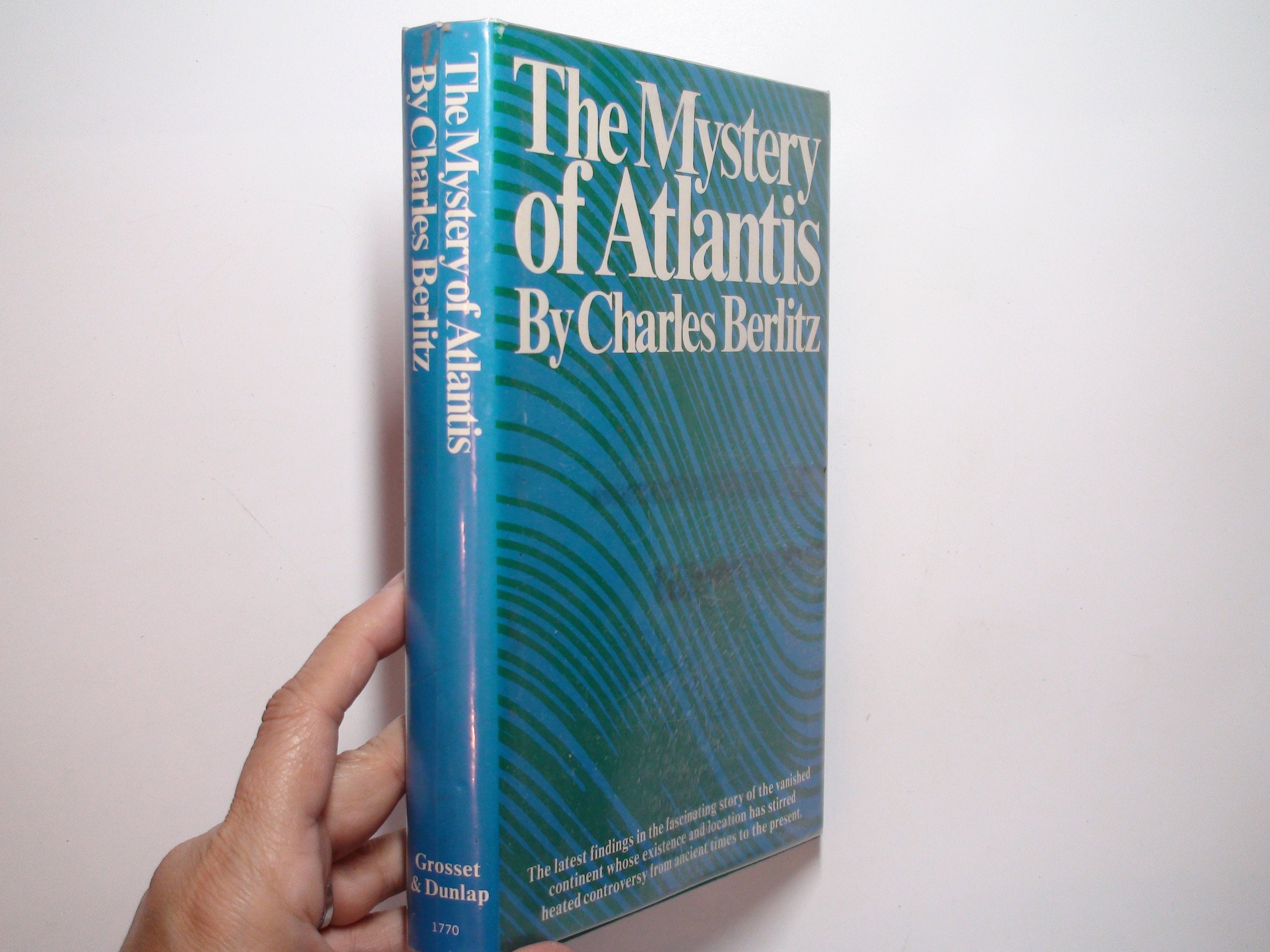 The Mystery of Atlantis by Charles Berlitz, 1st Ed, Illustrated, 1969