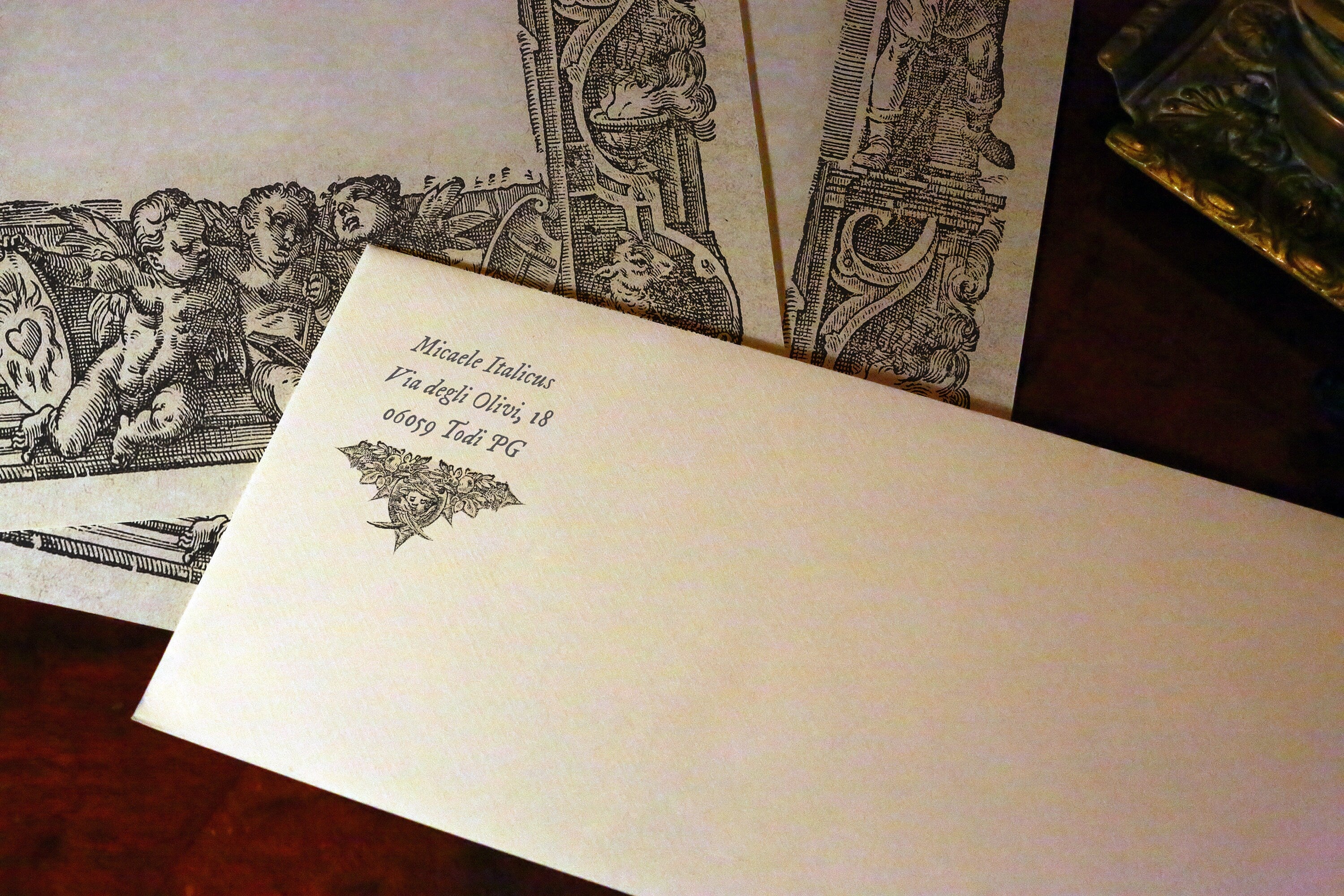 Medieval Cherub Trio, Luxurious Handcrafted Stationery Set for Letter Writing, Personalized, 12 Sheets/10 Envelopes