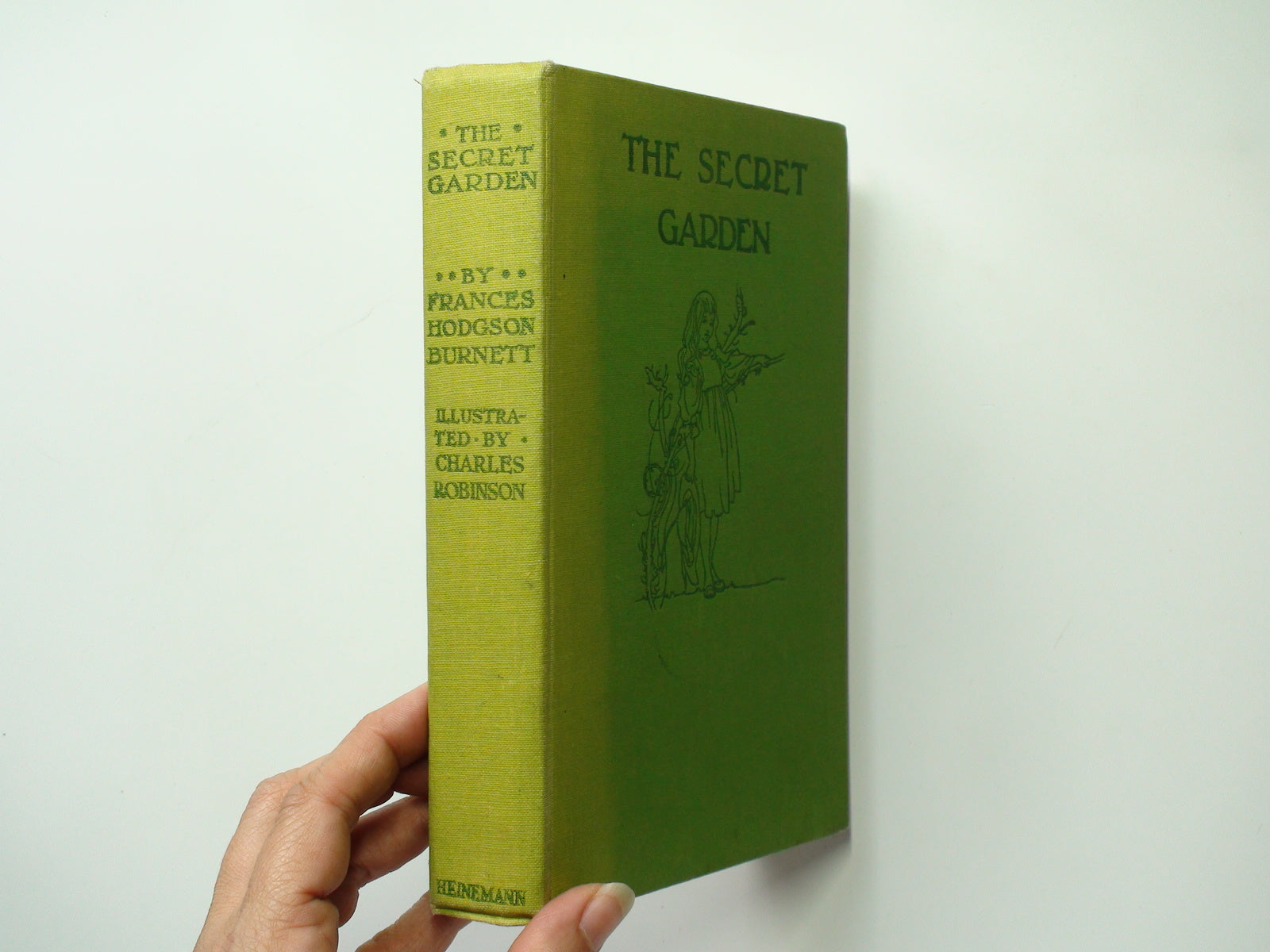 The Secret Garden, by Frances Hodgson Burnett, Illustrated, No D/J, 1958