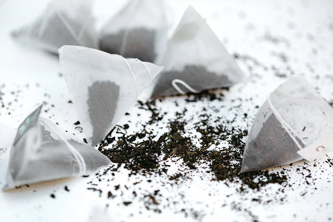 PLŪKT Nordic Black, Certified Organic Herbal Tea, 25 Tea Bags, Vegan, Caffeine Free