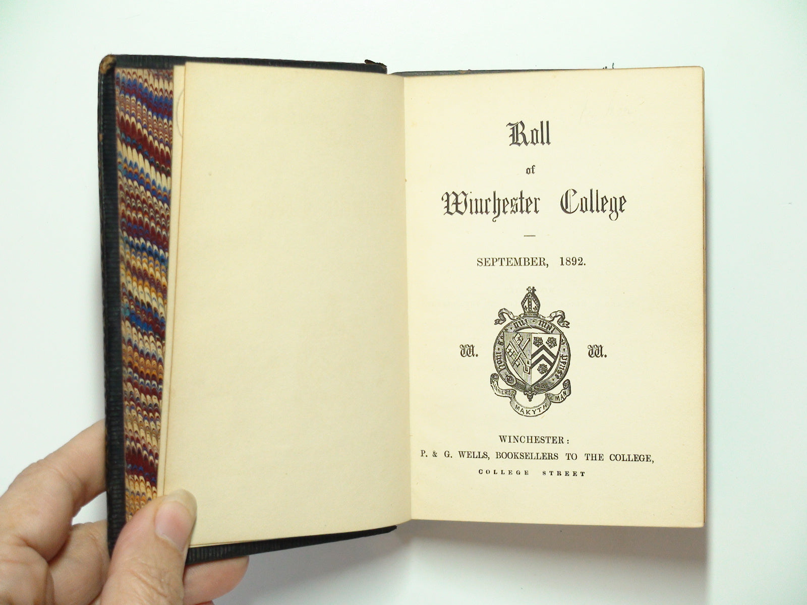 Roll of Winchester College, September 1892-April 1898, Leather, 1st Ed