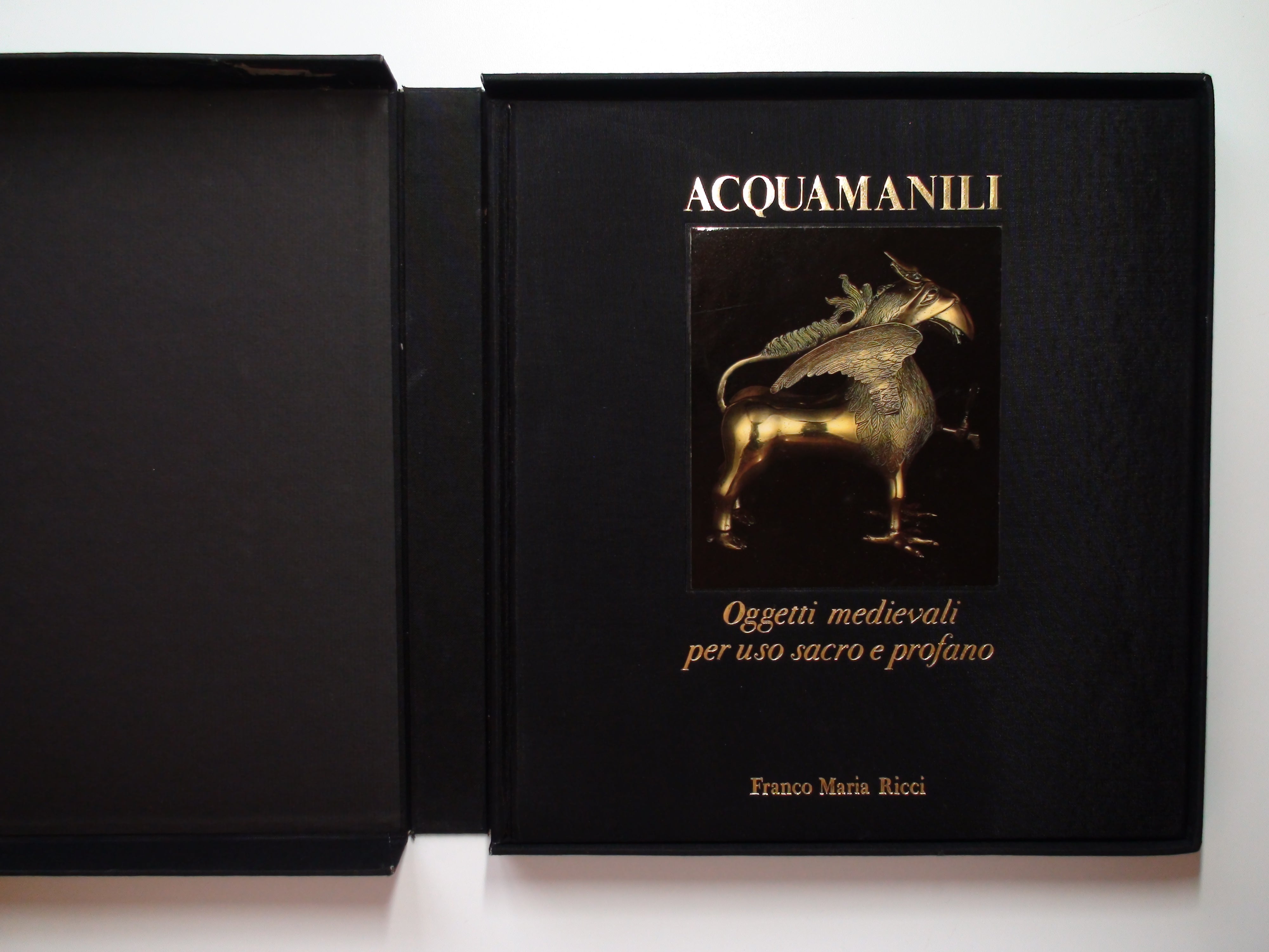 Acquamanili, Oggetti Medievali Per Uso Sacro e Profano, Franco Maria Ricci, 1982