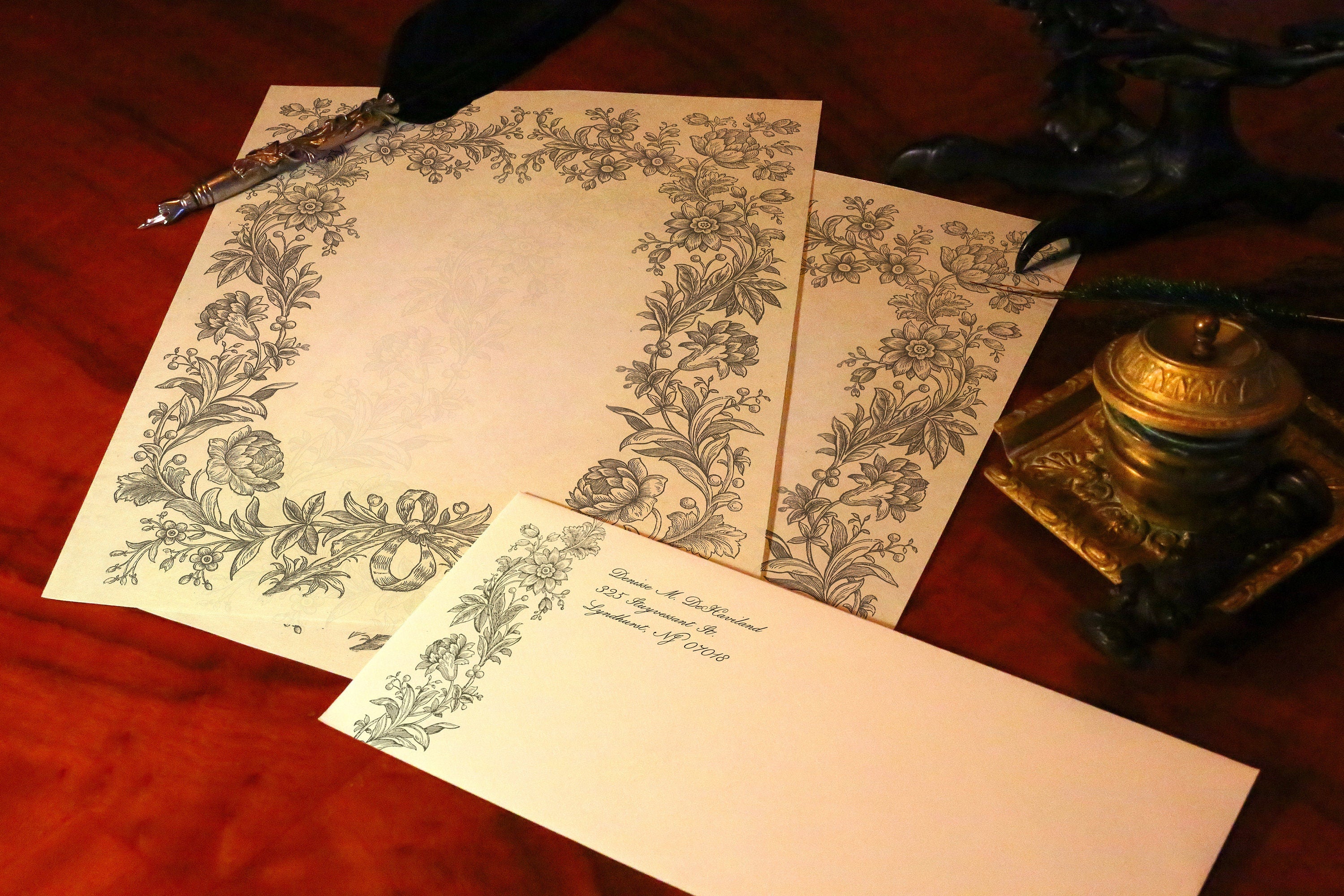 Vintage Floral, Luxurious Handcrafted Stationery Set for Letter Writing, Personalized, 12 Sheets/10 Envelopes
