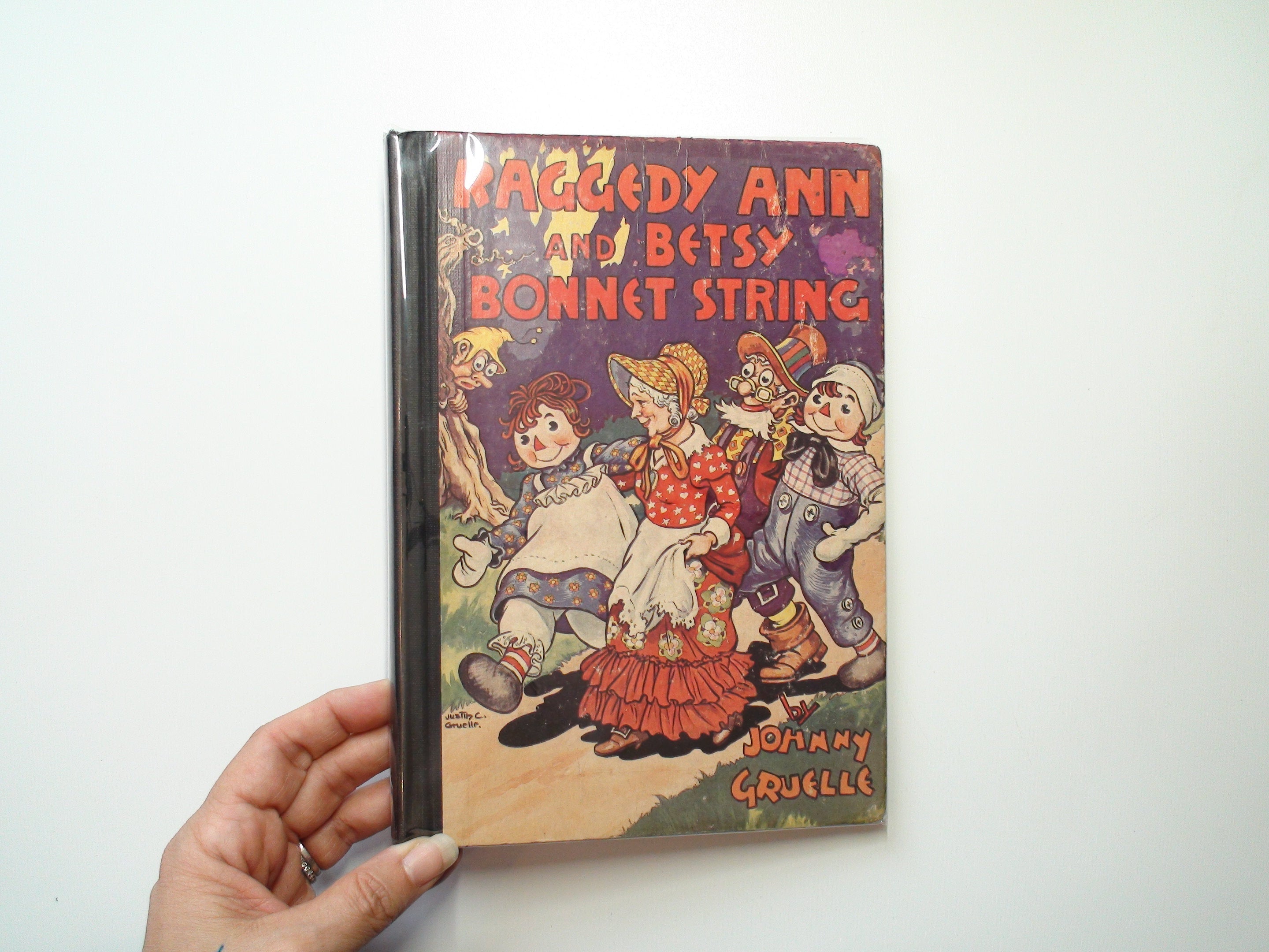 Raggedy Ann and Betsy Bonnet String, Johnny Gruelle, Illustrated, 1st Ed, 1943