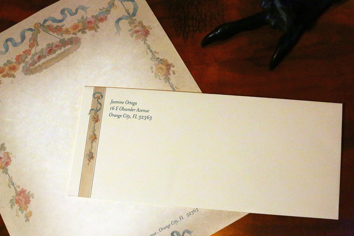 Fontenay, Luxurious Christian Stationery, Personalized and Handcrafted, 12 Sheets/10 Envelopes, Available in Two Colors